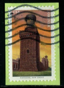 5622 (55c) Mid-Atlantic Lighthouses - Navesink SA. used on paper