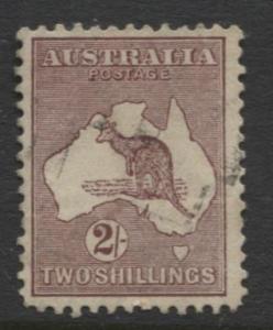 Australia - Scott 125 - Kangaroo -1931 - FU - Wmk 228 - 2/- Stamp8