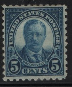 USA 586 MINT (LH)