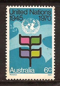 Australia  #  490  Mint