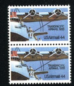 USA C115   pair  u VF 1985  PD