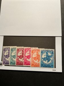 Stamps Luxembourg Scott #B60-5 never hinged