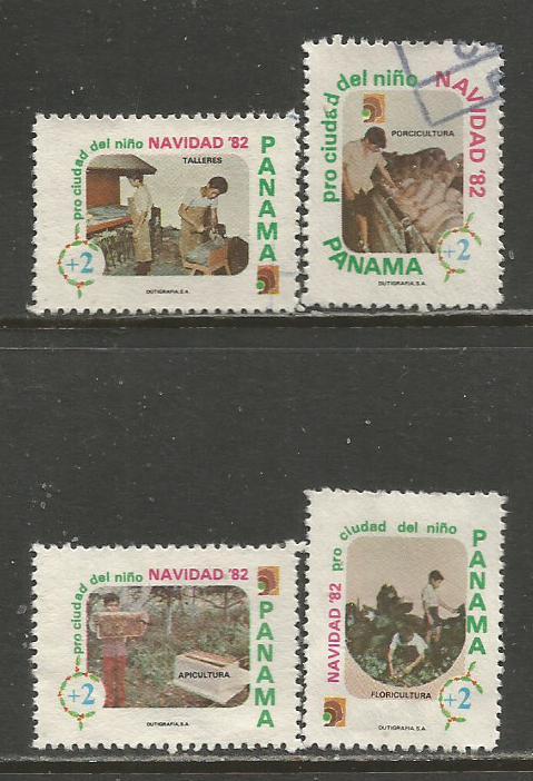 Panama   #RA95-98  Used  (1982)  c.v. $1.00