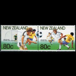 NEW ZEALAND 1991 - Scott# 1022 Soccer Assoc. Set of 2 LH