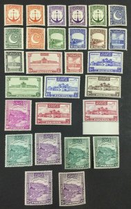 MOMEN: PAKISTAN SG #24-43 1948 ALL PERFS MINT OG NH £420+ #62480