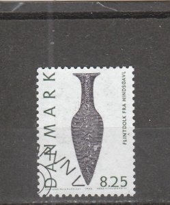Denmark  Scott#  956  Used  (1992 Flint Knife)