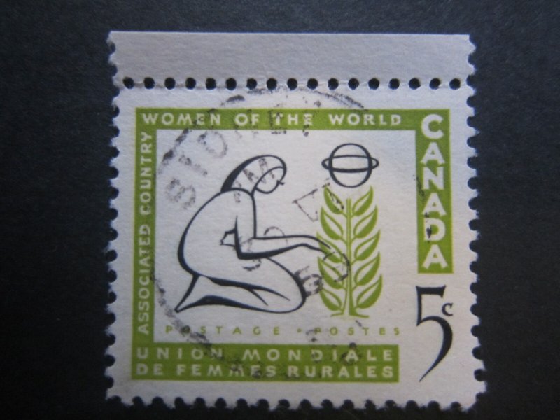 Canada #385 Country Women Nice stamps {ca305}