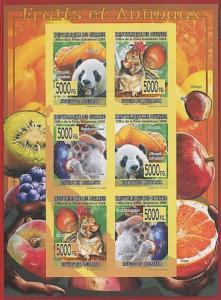 FRENCH GUINEA - ERROR, 2008 IMPERF SHEET: FRUITS & ANIMALS, Pandas, Monkeys