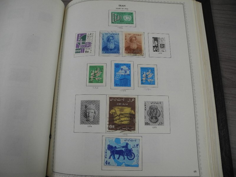 PERSIA, Fantastic Stamp Collection mounted/partially glued in a Minkus