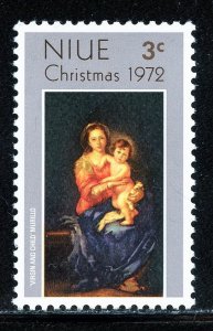 Niue 155 MNH,  Christmas issue from 1972.