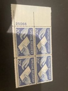 Us E20 MNH plate block