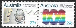 AUSTRALIA 1982 Australian Broadcasting Corporation Se-tenant Pair Sc 831a MNH