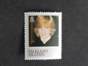 FALKLAND ISLANDS 1982 THE 21ST ANNIVERSARY OF THE BIRTH OF PRINCESS DIANA 17P MN