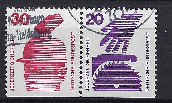 Germany Bund Scott # 1078 + 1076, used, variation se-tenant + SE bottom, W56