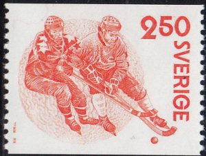 Sweden 1979 MNH Sc #1274 2.50k Bandy players Ice ball hockey