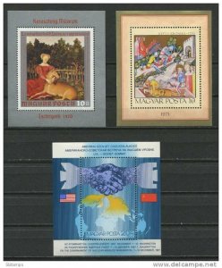 Hungary  1971-87   3 Souvenir Sheets   MNH/MH Cv 16 euro