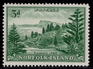 AUSTRALIA - Norfolk Island QEII SG6a, 3d emerald green, NH MINT. Cat £15.