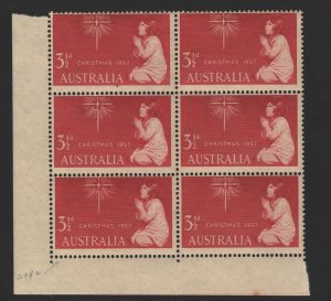 Australia Sc#306 MNH Block of 6 - Re-Entry Variety