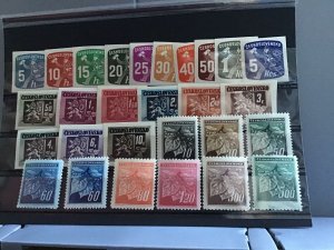 Czechoslovakia mint stamps  R22733