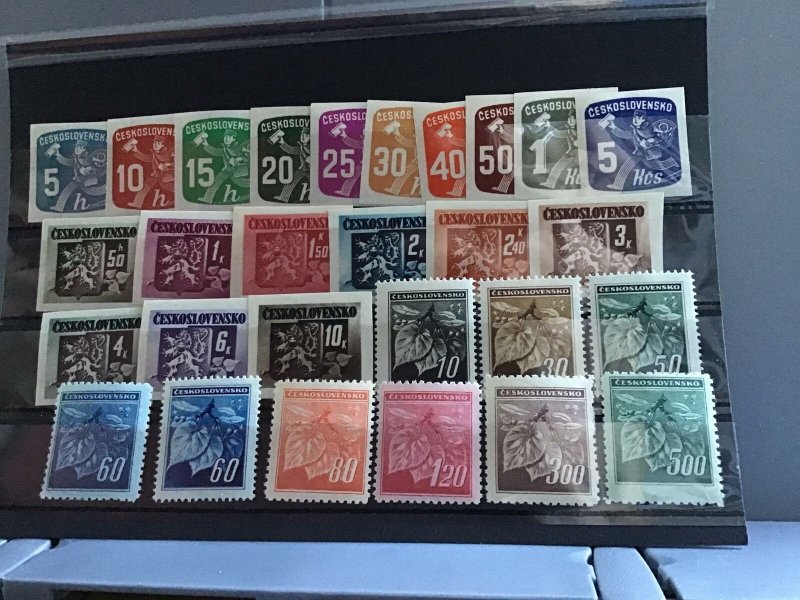 Czechoslovakia mint stamps  R22733