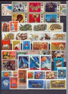 RUSSIA 1980s/90s Flowers Space Wildlife Sport MNH(Apprx 300 Items)NS590