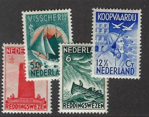 Netherland SC B62-B65 Mint F-VF SCV$54.00....Beautiful!