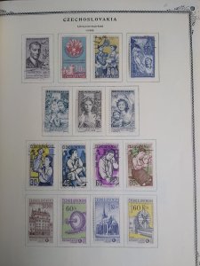 collection on pages Czechoslovakia 1958-60 NY: CV $105
