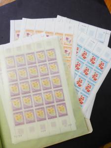 EDW1949SELL : LAOS Choice investment holding of all VF MNH CPLT SETS Cat $17601