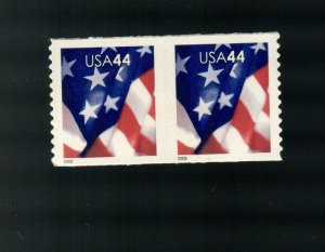 Coil Pair  4392  MNH 