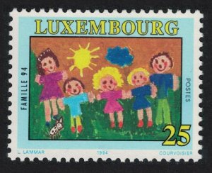 Luxembourg Intl Year of the Family 1994 MNH SG#1375 MI#1344