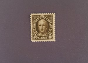 551, Nathan Hale, Mint, Prev Hinged, CV $0.50