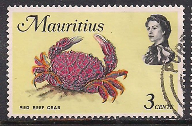 Mauritius 1972 QE2 3ct Red reef Crab Used SG 438 ( B41 )