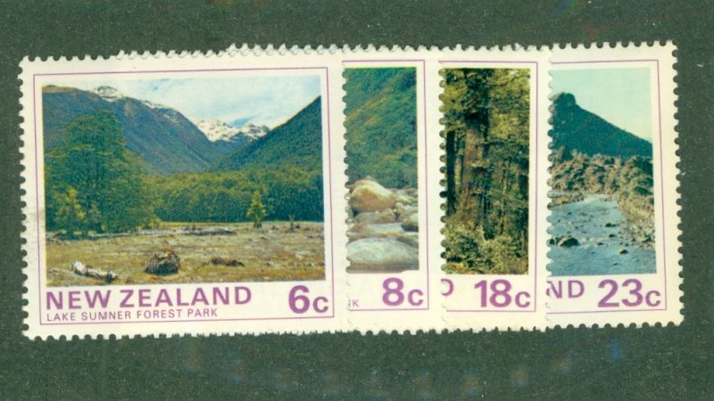 NEW ZEALAND 577-80 MH CV $3.55 BIN $1.90