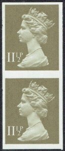 GREAT BRITAIN -  ELIZABETH II 1981 11�p drab in vertical pair - 41298