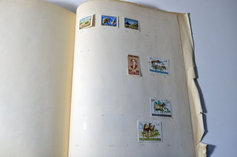Lebanon Stamp Collection on 22 Scotts Pages Mint & Used - 1924-60s Liban Stamps