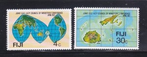 Fiji 374-375 Set MNH Maps