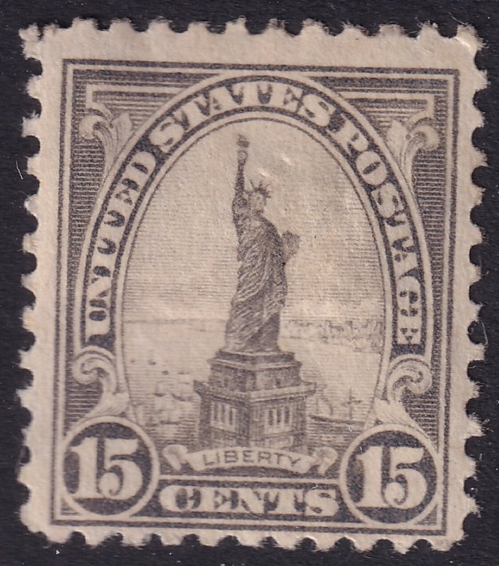 #566 Mint OG, Fine+ (CV $16 - ID43931) - Joseph Luft