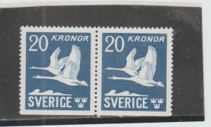 Sweden  Scott#  C8  MNH Pair  (1953 Flying Swans)