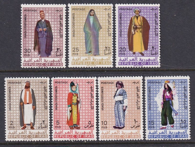Iraq 443-449 Costumes MNH VF