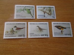 Domonican Republic  #  820-21 / C301-03  MNH  Birds