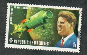 Maldive Islands #472 Kennedy used single