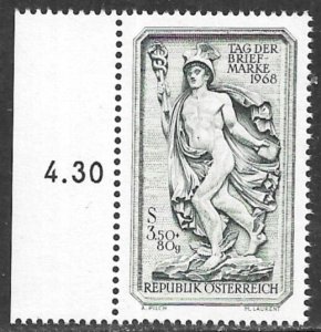 AUSTRIA 1968 STAMP DAY Semi Postal Sc B324 MNH