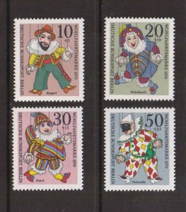 Germany  Berlin   #9NB74-9NB77  MNH  1970    puppets