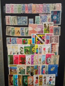 Extensive Collection of +3000 Latin American used Stamps in stockbook variety