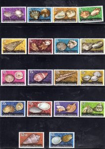 ST. VINCENT GRENADINES #33-51 1974 SEA SHELLS MINT VF NH O.G