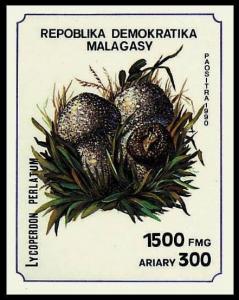 1990 Malagasy Republic B154b Mushrooms 4,00 €