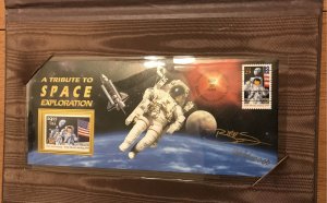 US MNH 2841a/2842 USPS Folder/Cover Signed Moon Landing L37
