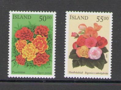 Iceland Sc 1005-6 2004 flower stamps mint NH