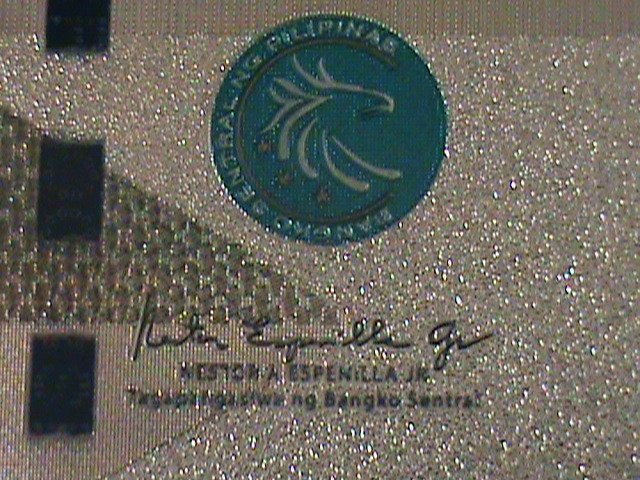 ​PHILIPPINES-2019-24 KARAT GOLD REPLICA $500 PESO BANK NOTE-WITH CERIFICATE VF