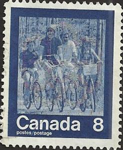 CANADA UNIDENTIFIED BOX ITEM